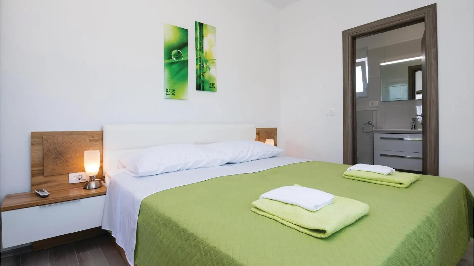 Holiday home Stunning Home In Sukosan With Jacuzzi Croatia